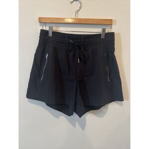 Athleta Camden Black Drawstring Shorts, Women's 6 Elastic Waist Zipper Pockets